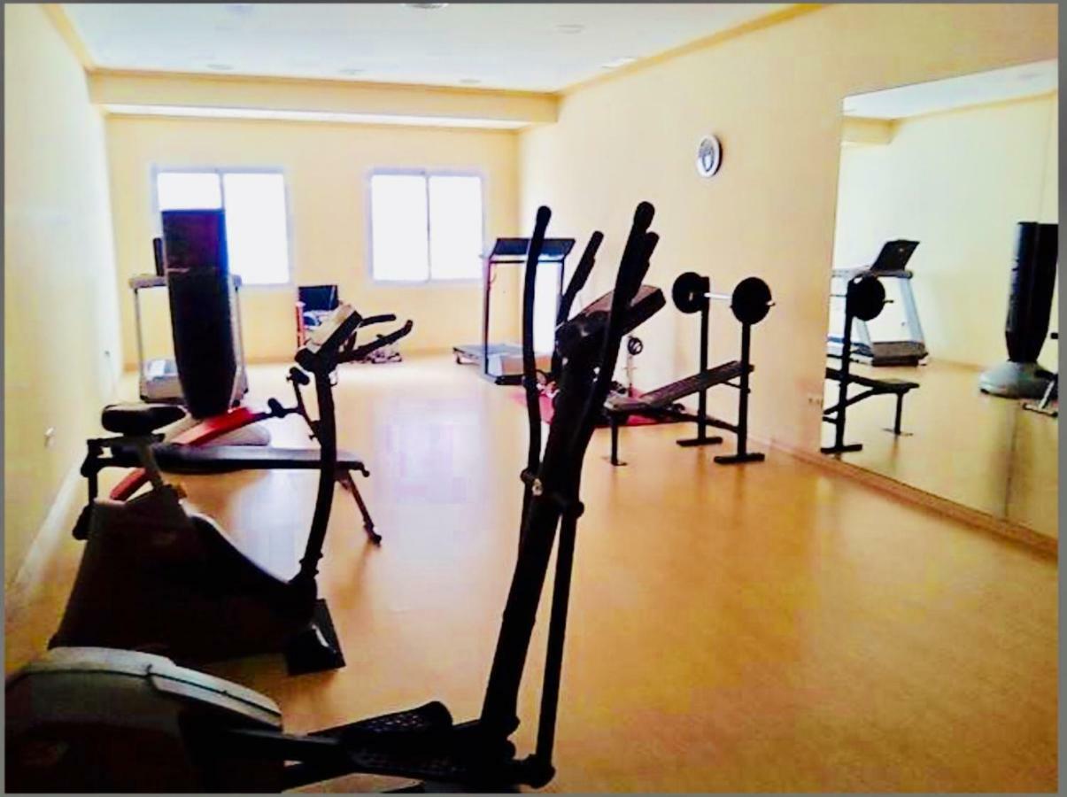 Atico Deluxe Entre Centro Y Playa Salinas Con Terraza, Wifi, Piscina Climatizada, Gym, Sauna Y Garaje -Smart Tv Roquetas de Mar Luaran gambar